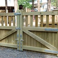 Banff Reverse web.jpg