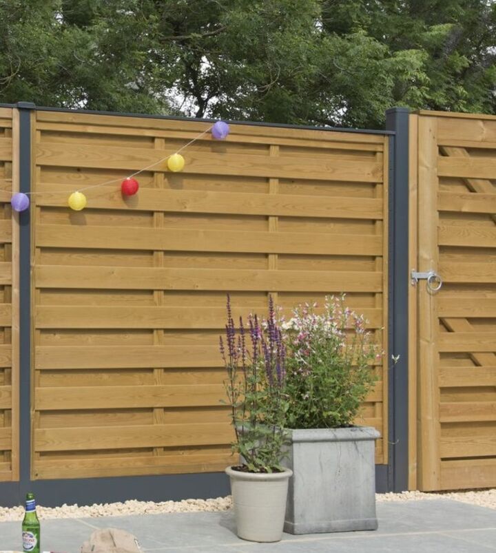 Corner -gate post -web.jpg