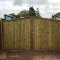 Weston Fencing Edinburgh gate web.jpg