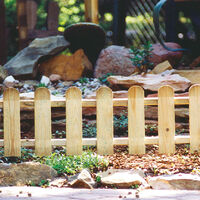 picket border web.jpg