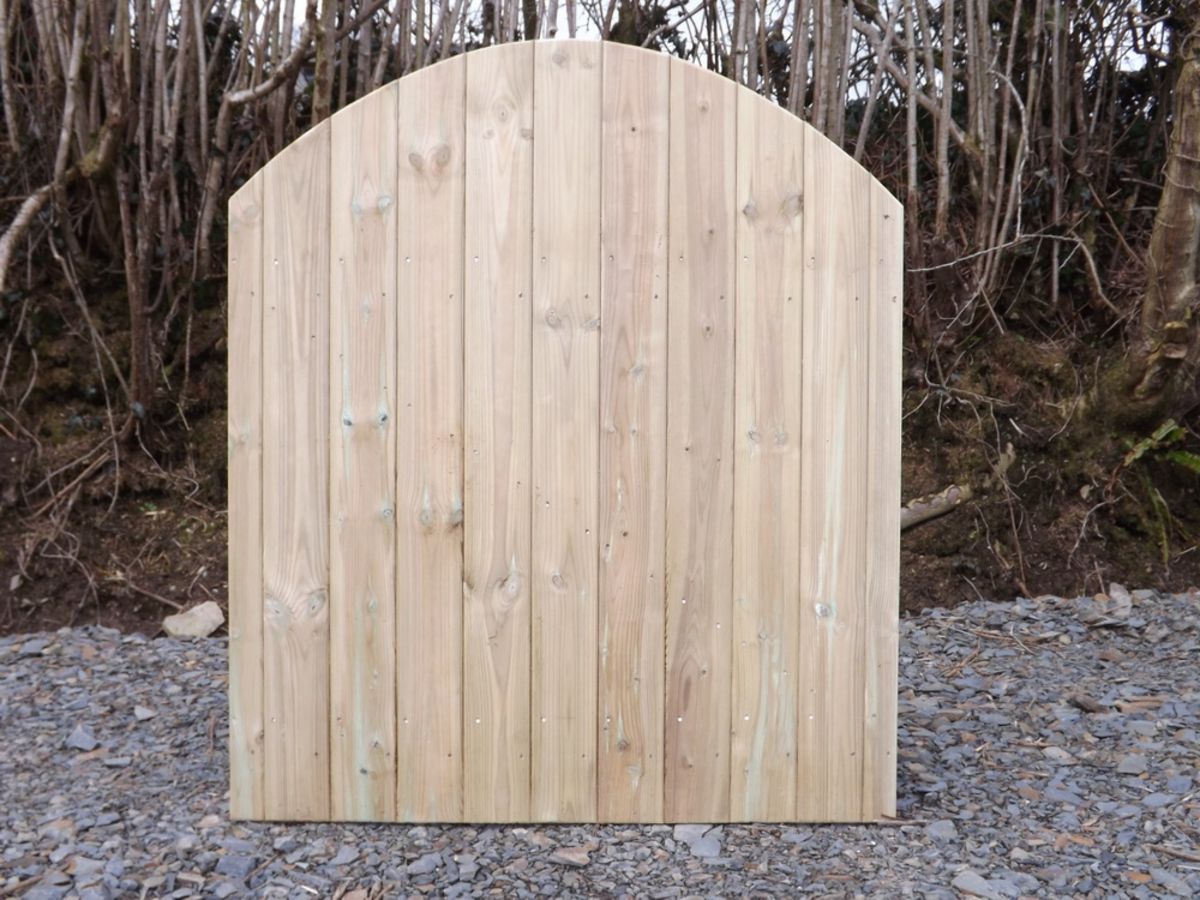 Tongue and Grooved Round Top Gate | Products | Fountain Timber
