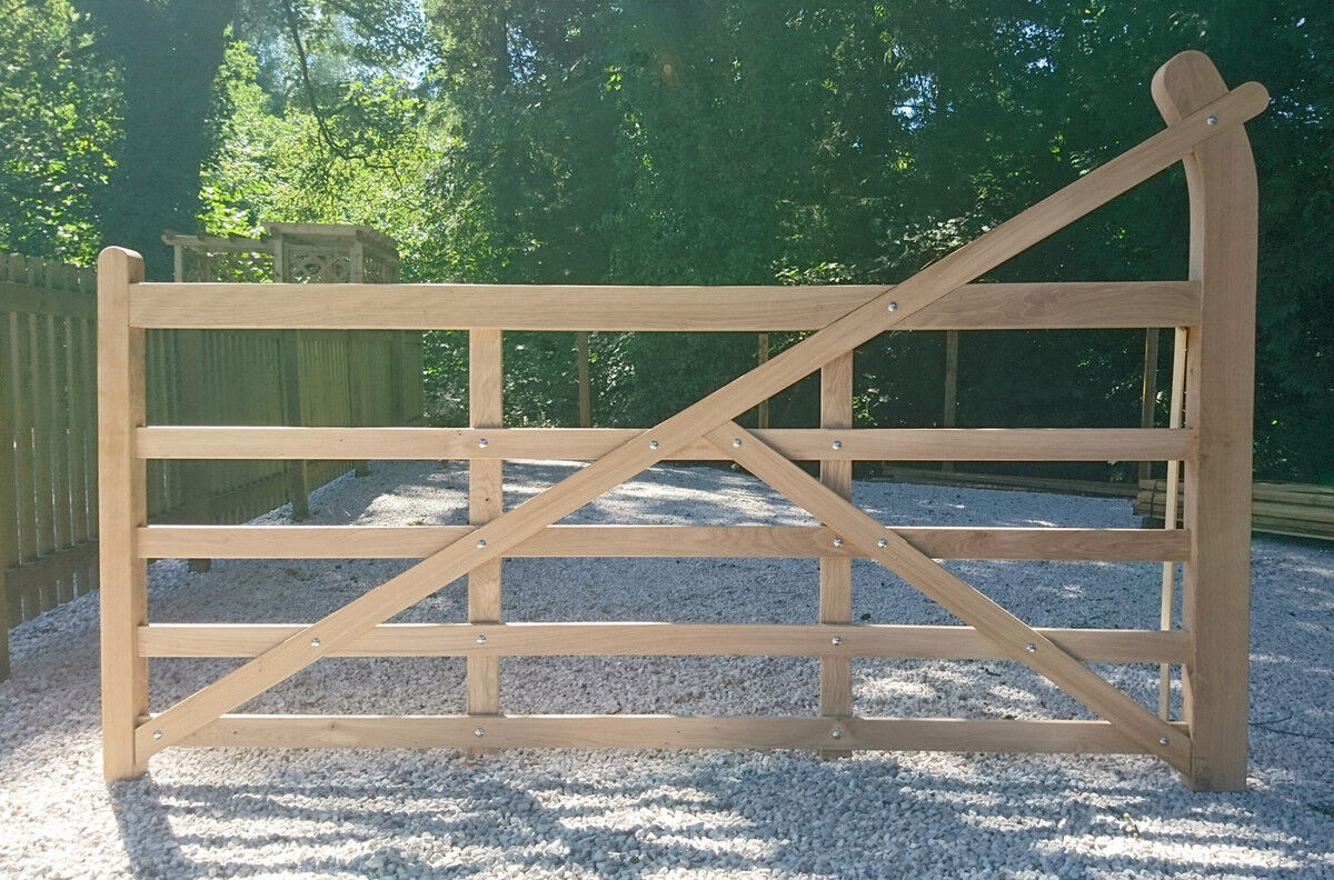 Entrance gate web 1.jpg