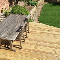 Tom the Gardener decking 2.jpg