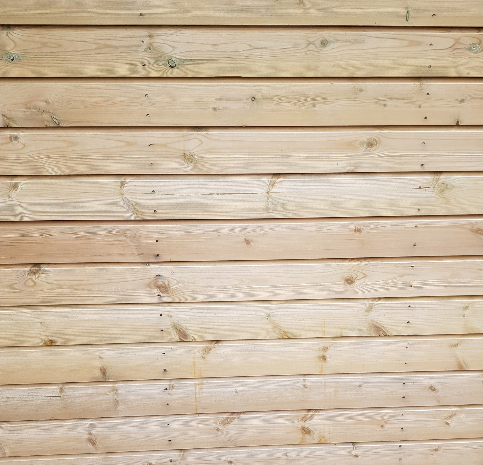 Image: https://www.fountaintimber.co.uk/image/bf26ce1a3c0428d49a2b424db4f06eac.jpg?size=1600&constrain=a&quality=90 Shiplap Boards Products Fountain Timber