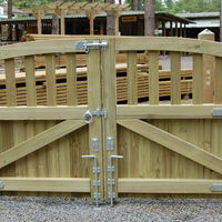 Perth Reverse -web.jpg