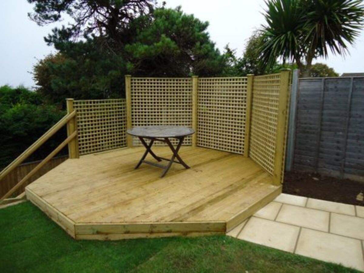 PA Sloan Decking 6.JPG