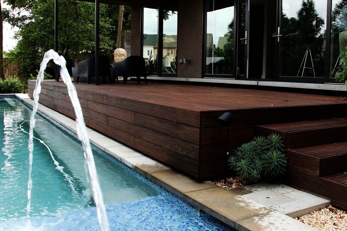 Dasso Decking dark 3 web.jpg