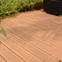 Dasso Decking natural detail web.jpg