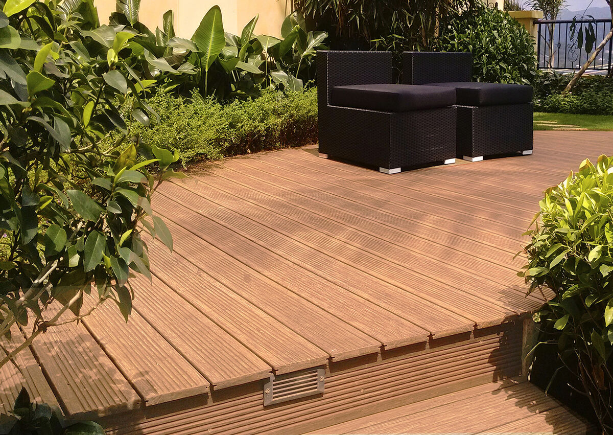 Dasso Decking natural.jpg