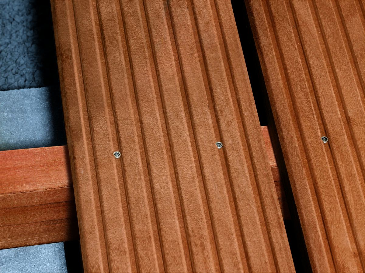 Decking Image (2).jpg