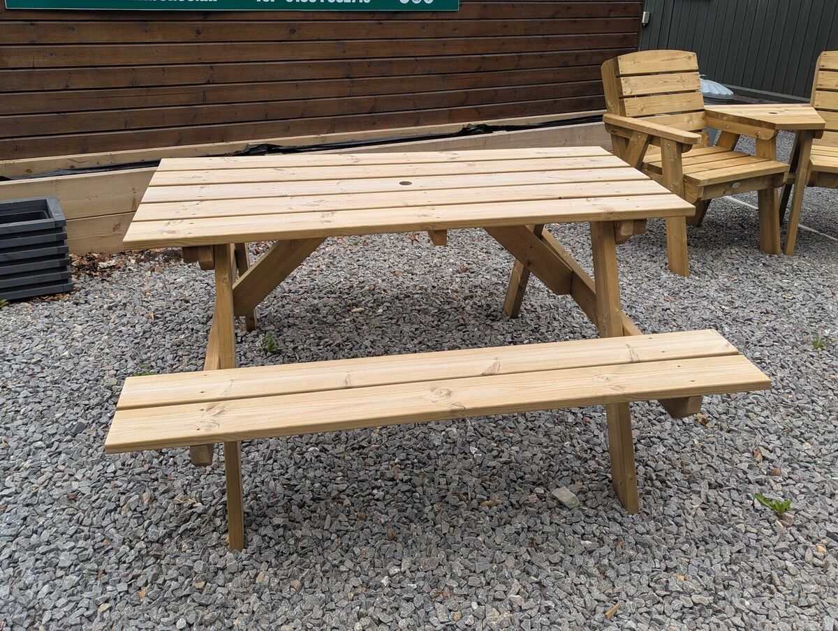 Economy Picnic Bench.jpg