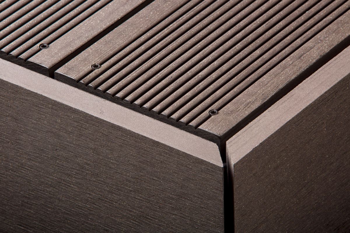 SmartBoard composite decking fascia and spacing detail - Chocolate brown.jpg