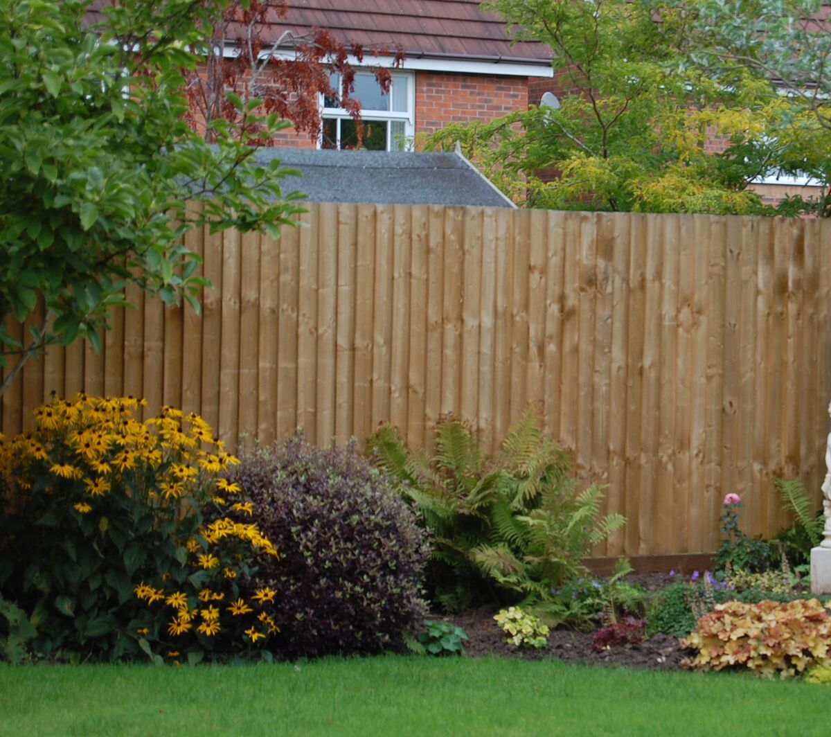 FE Fence close up web.jpg