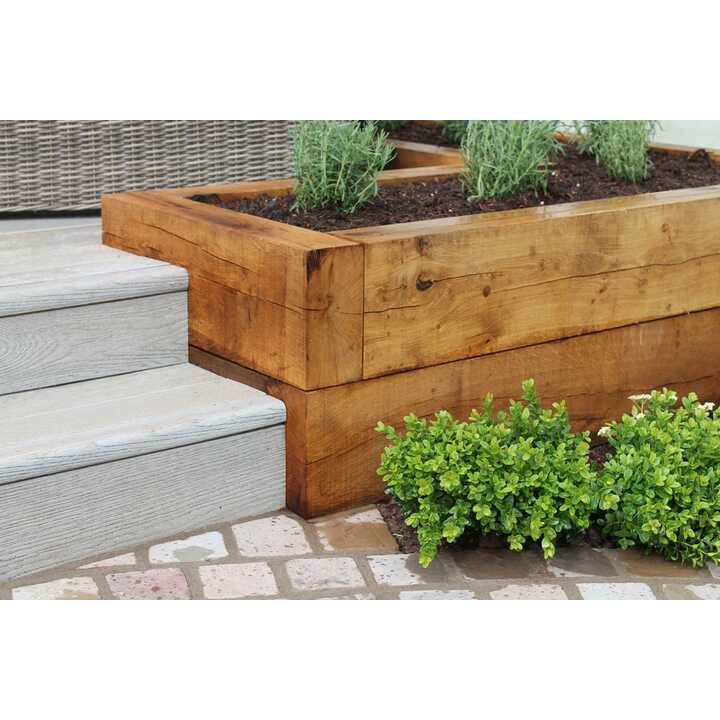 Green Oak Sleeper