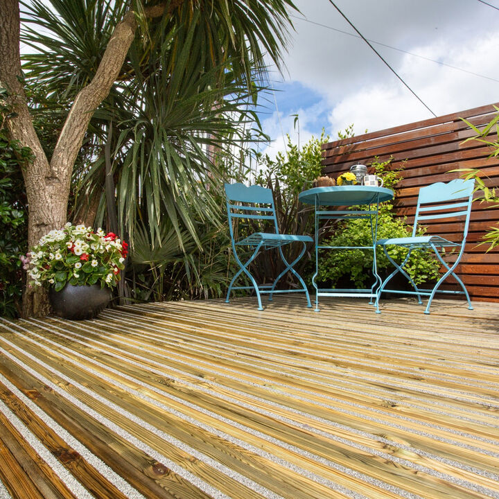 Gripsure_decking1- web.jpg