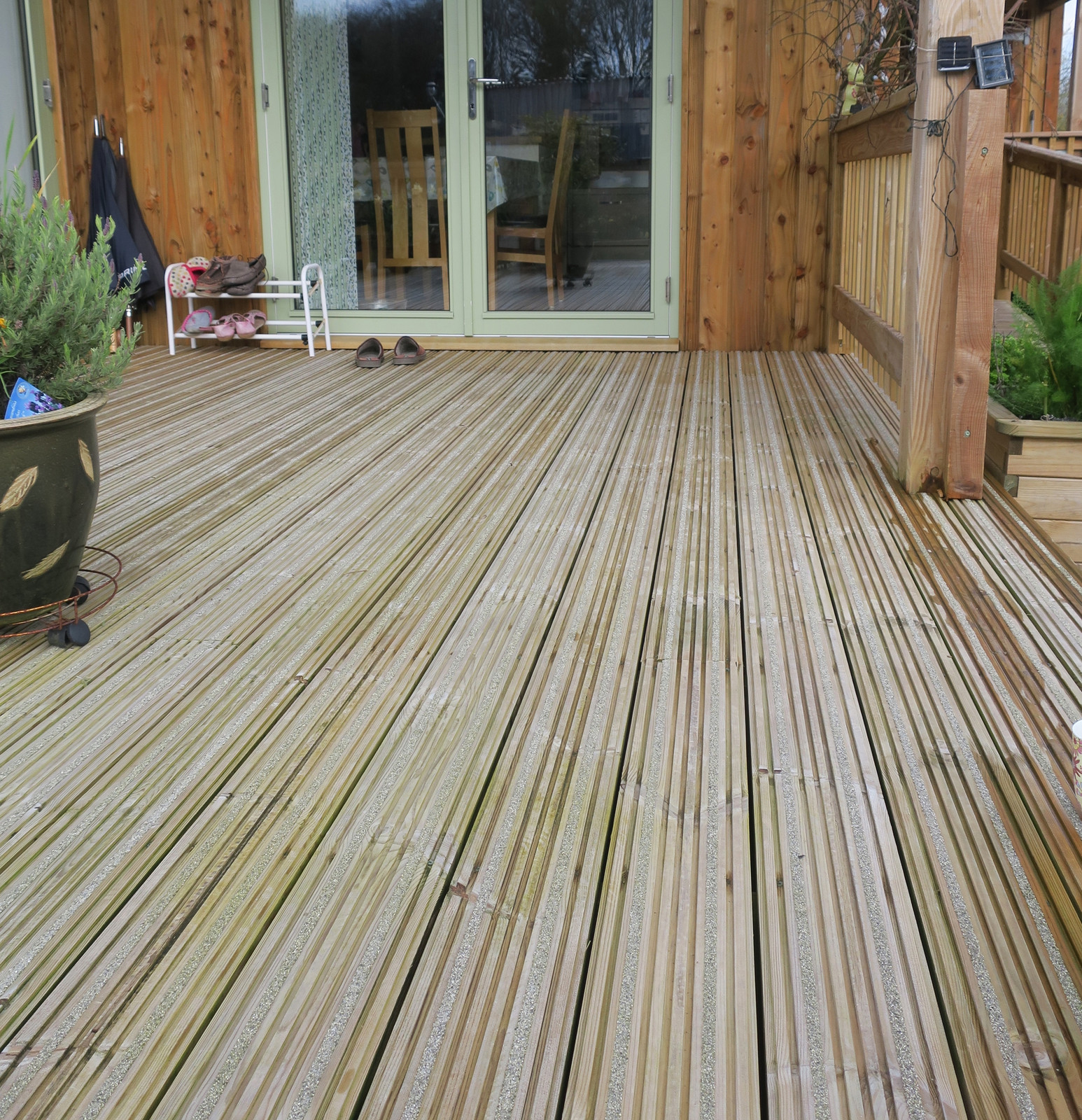 Anti-Slip Deck Board | Products | Fountain Timber