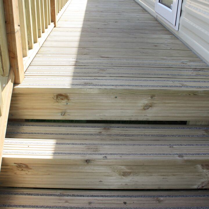 Gripsure_Pentewan Sands_Premier_1 steps web.jpg