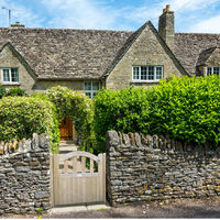 House & Gate Merge 1800x1300.jpg