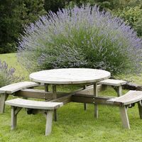 Large Circular Picnic Table - 8 seater 1500x1200.jpg