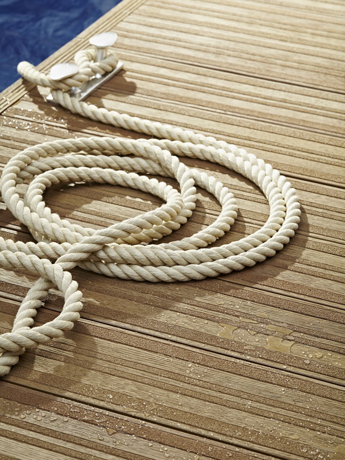 marina shot LastaGrip Coppered Oak web.jpg