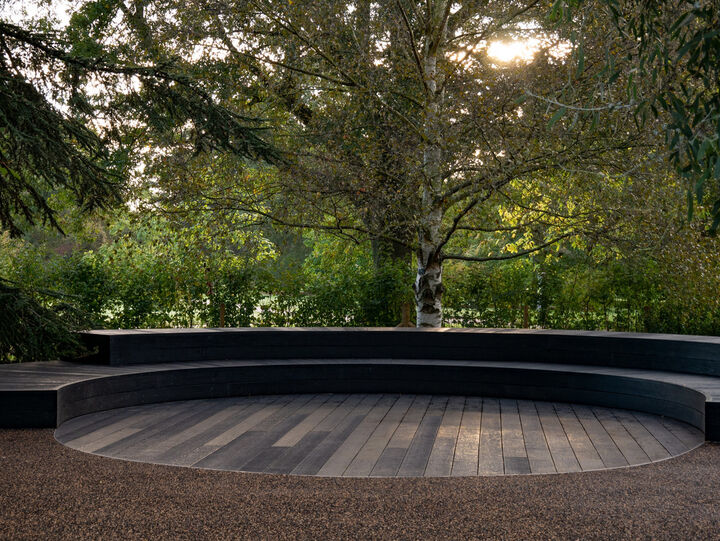 Millboard-Enhanced-Grain-Burnt-Cedar-1 web.jpg