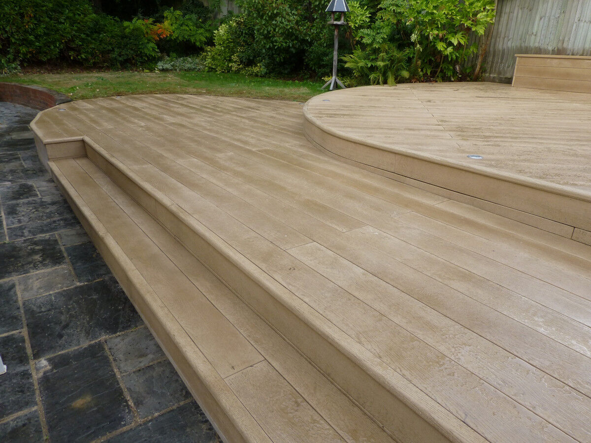 millboard-golden-oak-03.jpg