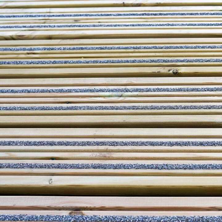 Anti-Slip Deck Board