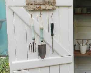 Painted shed door in Thorndown wood paint